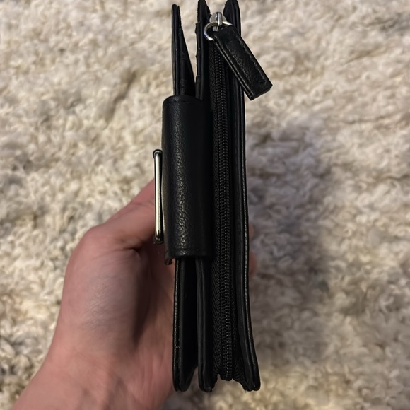 Nautica wallet EUC - Picture 8 of 8